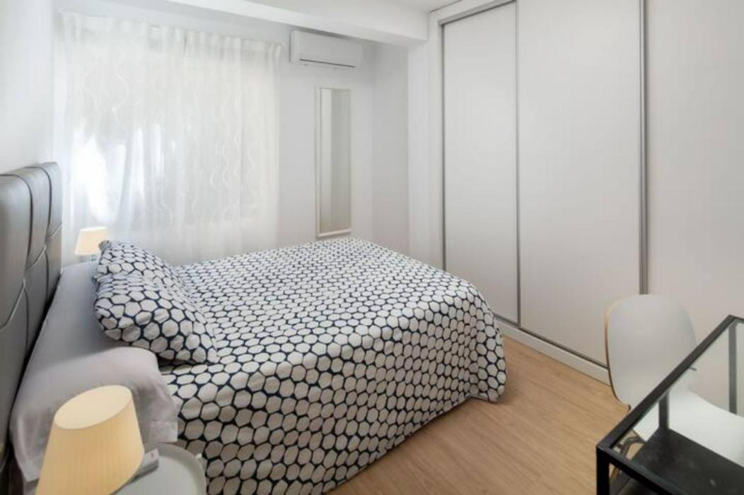 Garcia Briz Apartments Malaga Exterior photo